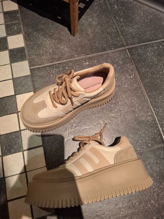 ЧИСТО НОВИ дамски обувки от естествена кожа