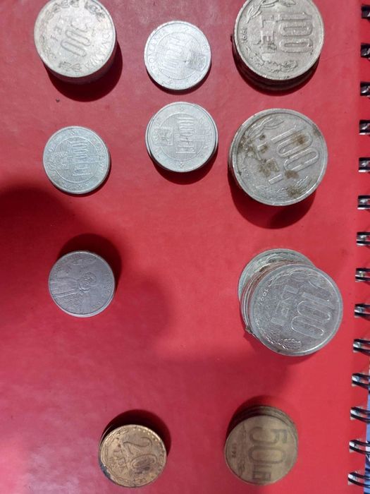 Vand monede de 100 lei ani diferiti si altele