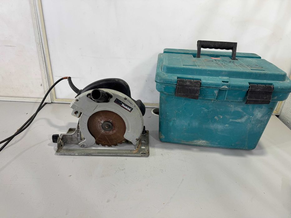Ръчен циркуляр - Makita 1300 W / 190 mm