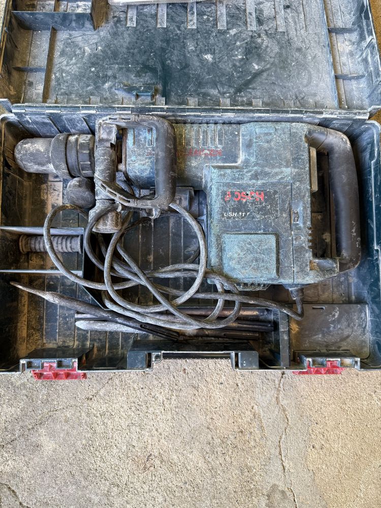 Къртач BOSCH GSH 11 E Professional