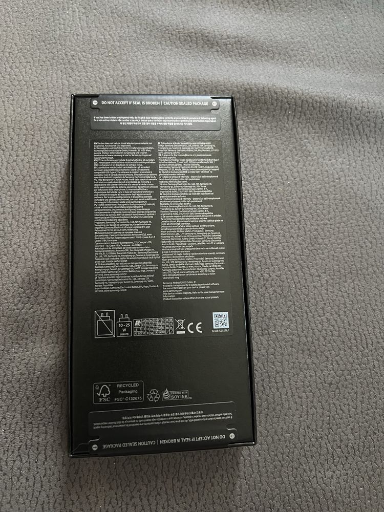Samsung Galaxy Z Flip6
