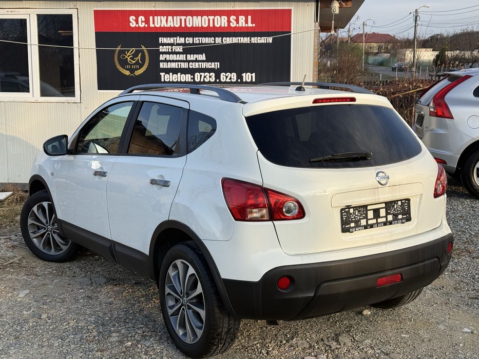 vand nissan qaschai 2009