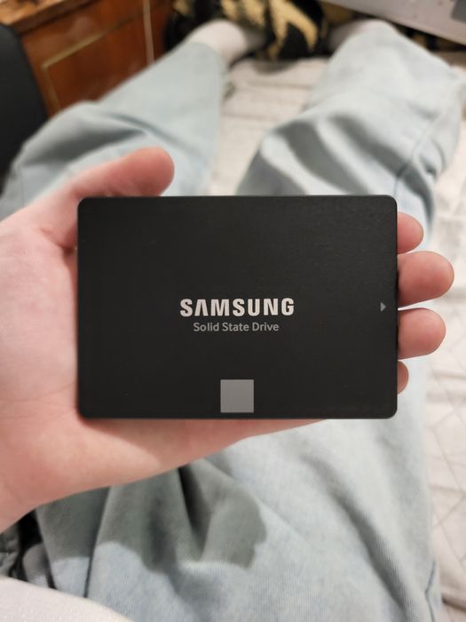 SSD Samsung 500 гб