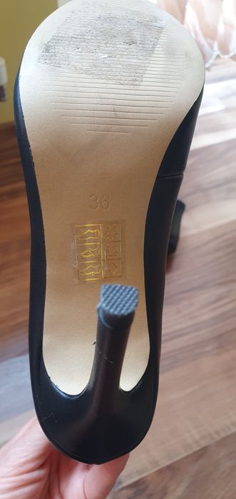 Летни боти на тънък ток