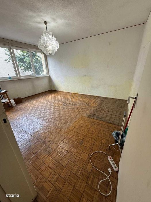 Apartament 2 camere, decomandat, 1/7, metrou Tineretului, Comision 0%