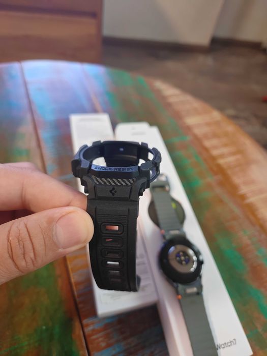 Samsung Galaxy watch 7 44mm case Spigen armour