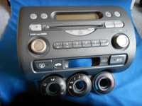 Honda Jazz- Ремонт на Радио, Активиране на AUX
