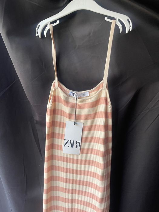 Рокля зара М размер