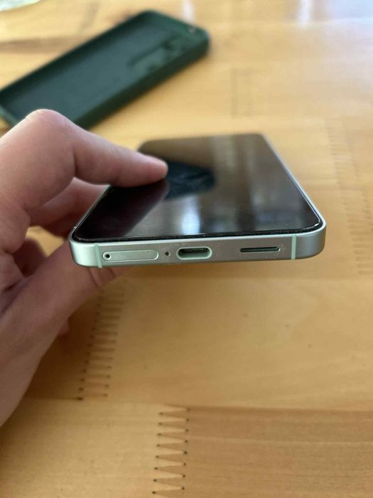 Samsung S25 12GB/256 GB