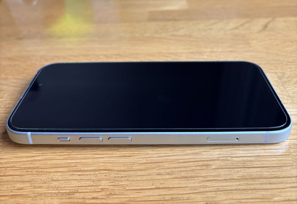 iPhone 15 Blue 128 GB