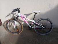 Bicicleta aluminiu