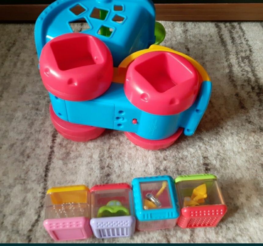 Jucarie copii cu cuburi interactive