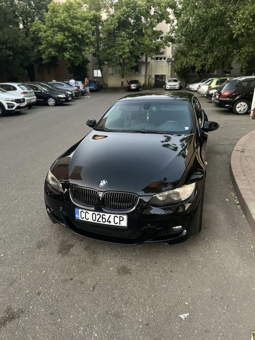 BMW E93 325d usor avariat