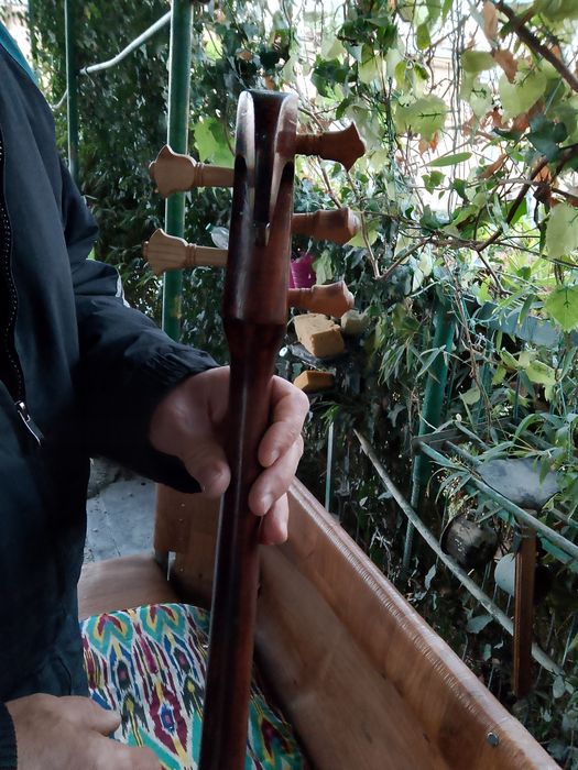 Дутар продаю свои