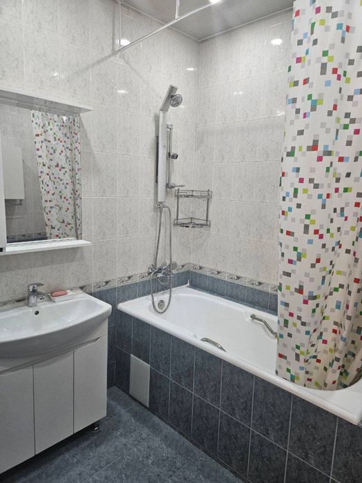 В продаже 4х комнатная квартира на Айбеке. 182м2