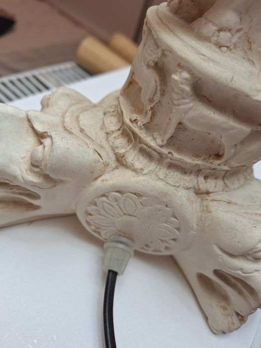 Lampa praf de marmura cu model inspiratie indiana