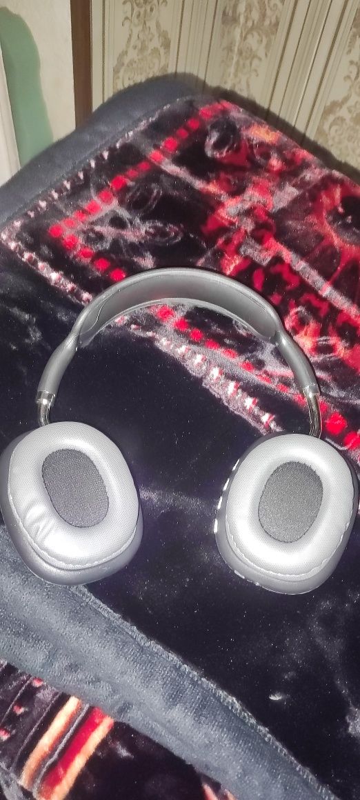 Quloqchin P9 sotiladi