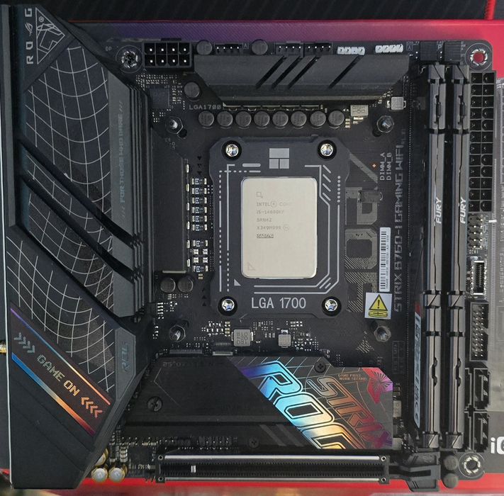 Kit Intel cu mini-ITX
