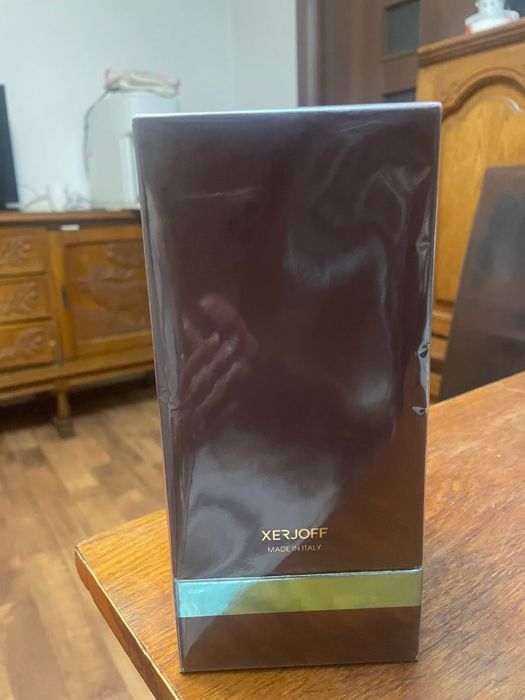 Vand parfum Xerjoff Erba Pura