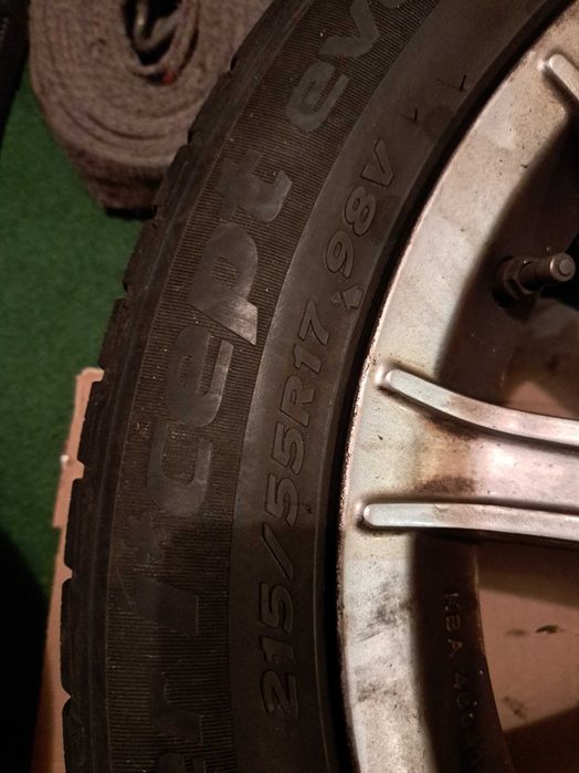 Продавам джанти за Toyota avensis T 27