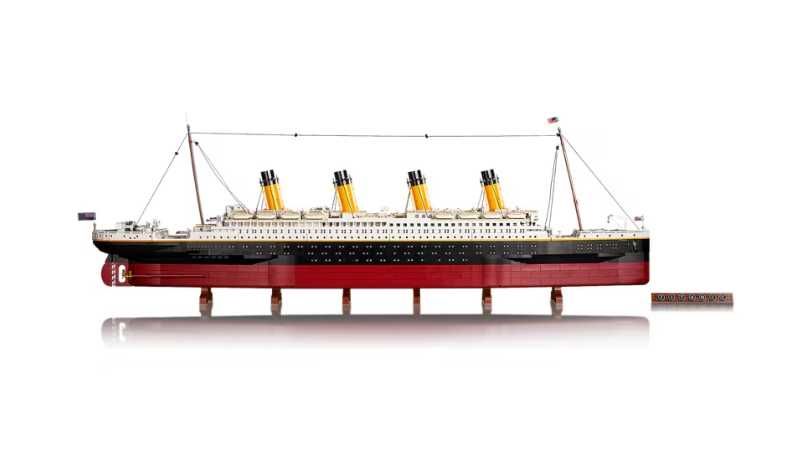 LEGO 10294 Титаник