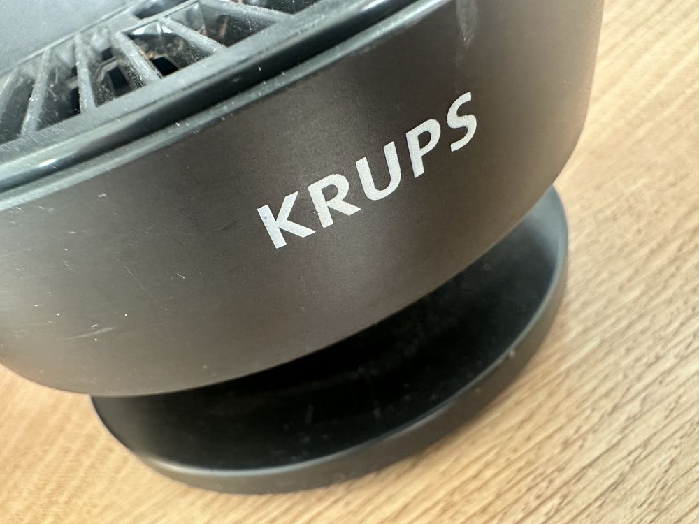 Кафе машина DeLonghi Nescafе Dolce Gusto PICCOLO  Krups