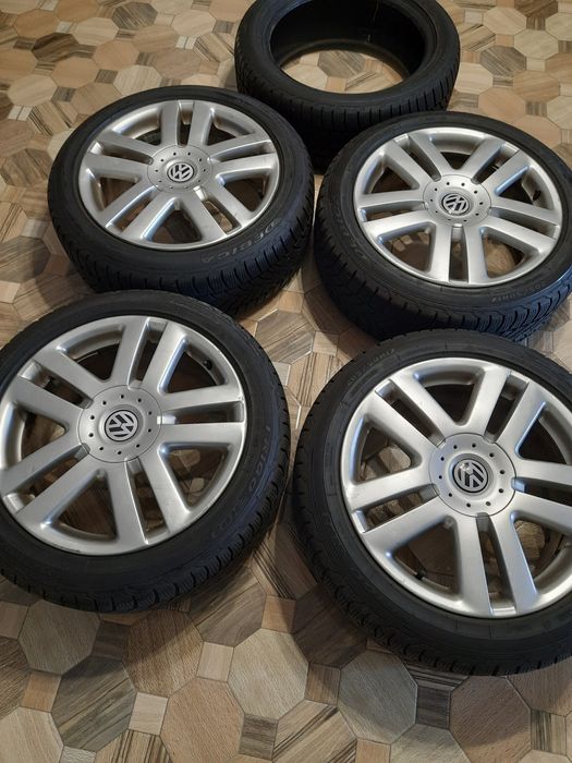 Genții de Aluminiu cu cauciucuri de Iarnă pe 17