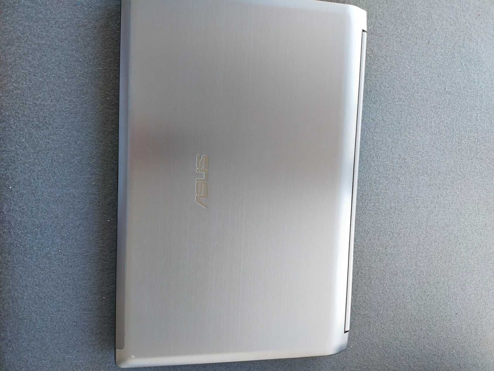 Laptop ASUS N73sv. i7, 8gb ram,GT 540M 1gb, Bang & Olufsen ICEpower