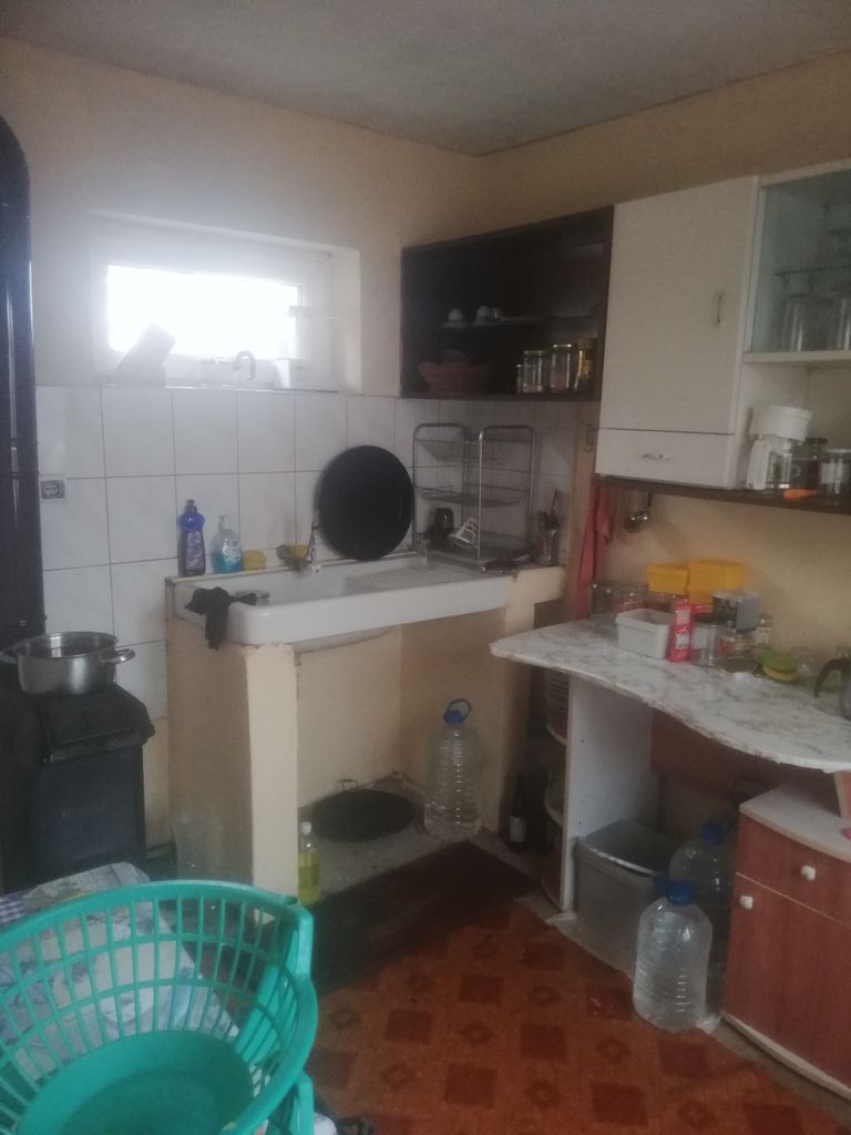 Продава се Къща в с. Разбойна, Област Търговище - 70 кв.м за 722 €/кв.м - Снимка #8