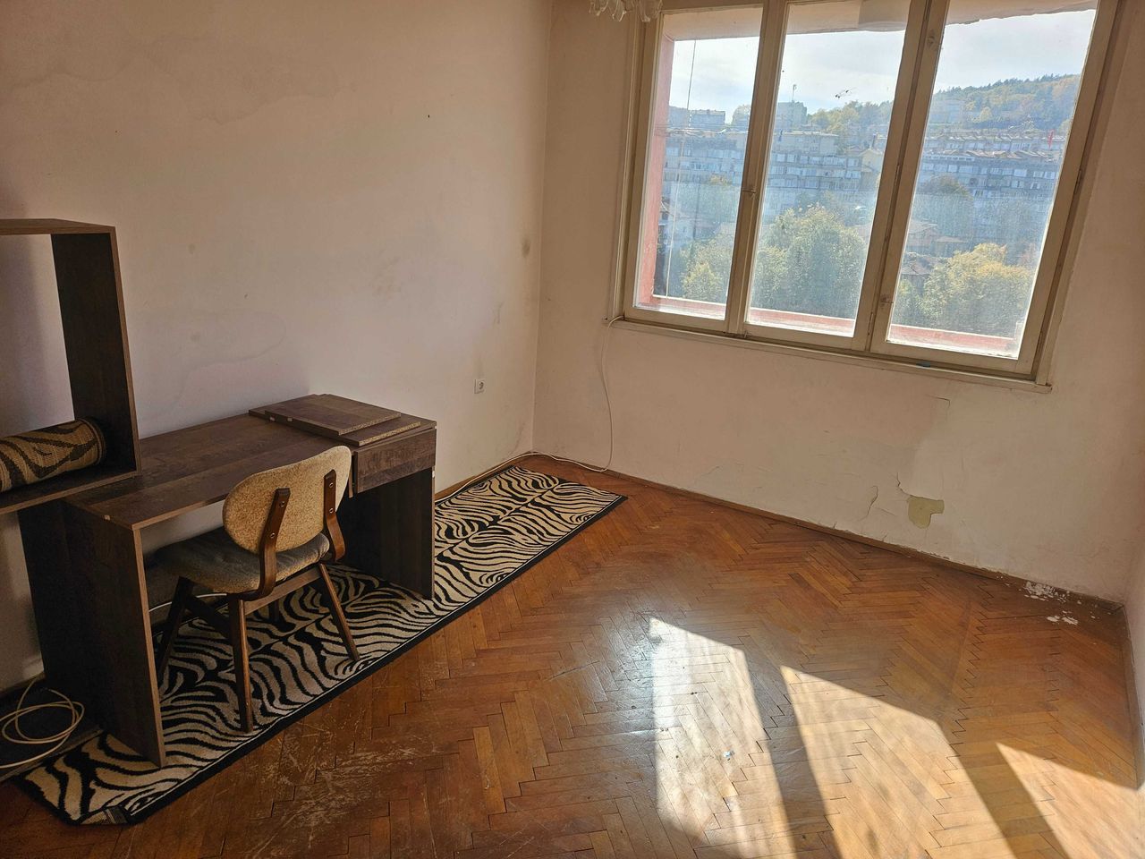Продава се Тристаен апартамент в Габрово, Център - 85 кв.м за 600 €/кв.м - Снимка #1