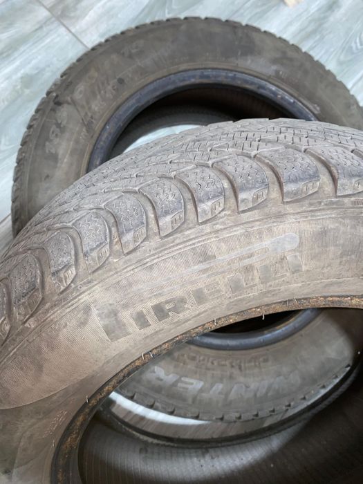Cauciucuri anvelope Pirelli de iarna 185 65 R15
