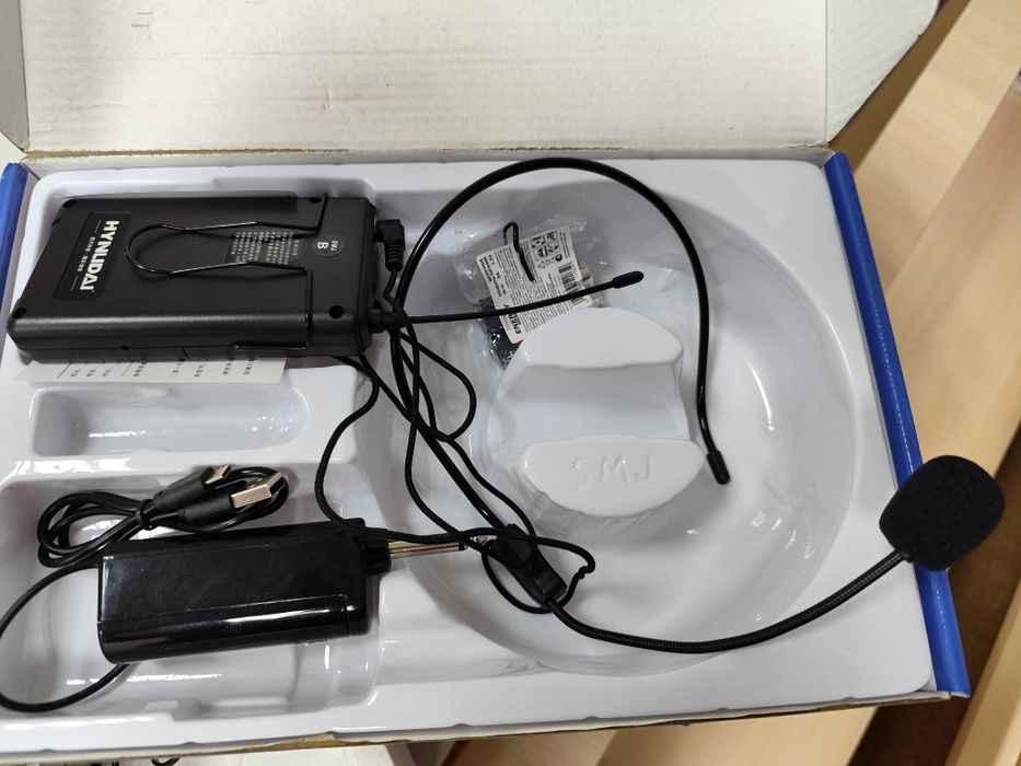 Микрофон головной , новый