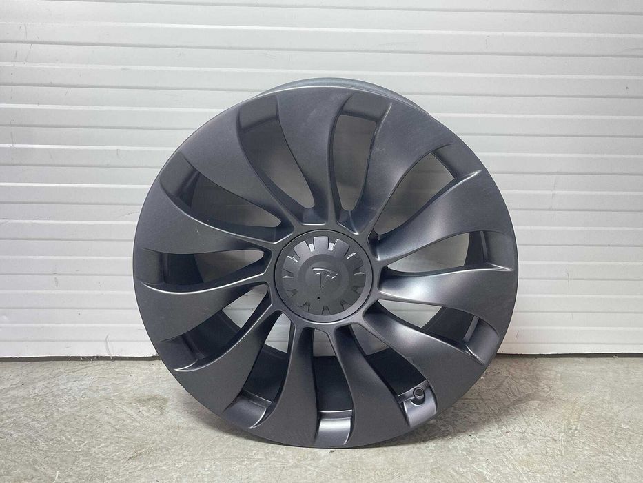 Комплект джанти 21" за TESLA Y