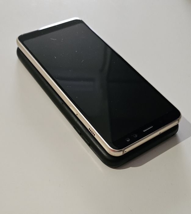 Samsung A8 dual sim