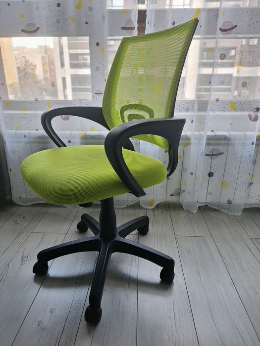 Офис стол Лори - зелен