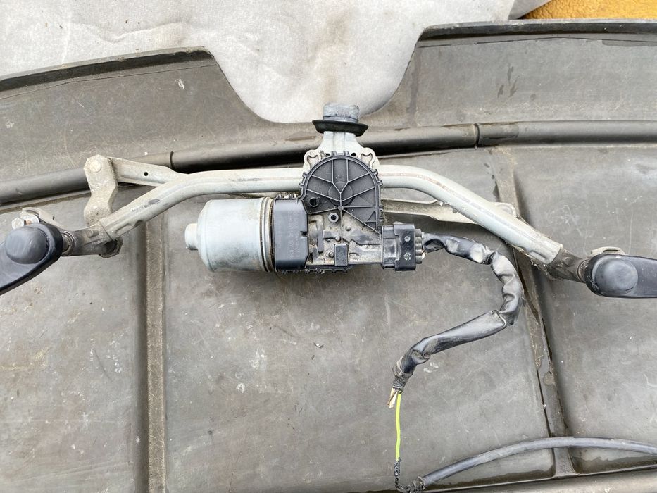 Предно Моторче Чистачки/Peugeot 207/Пежо 207/