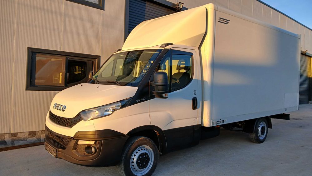 Камион фургон IVECO Daily 35S15