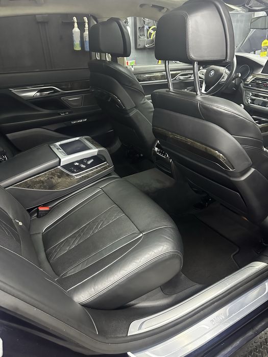 Curatare piele / Vopsire piele