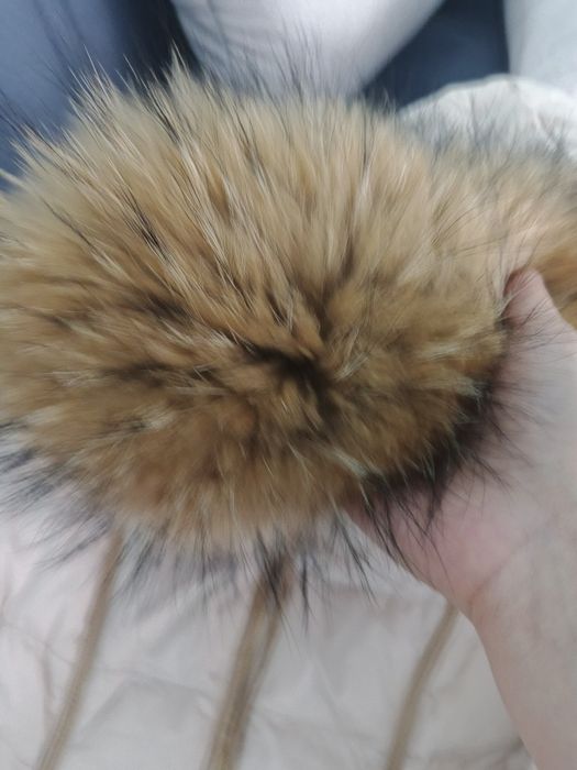 Куртка новая из перьев для девочек