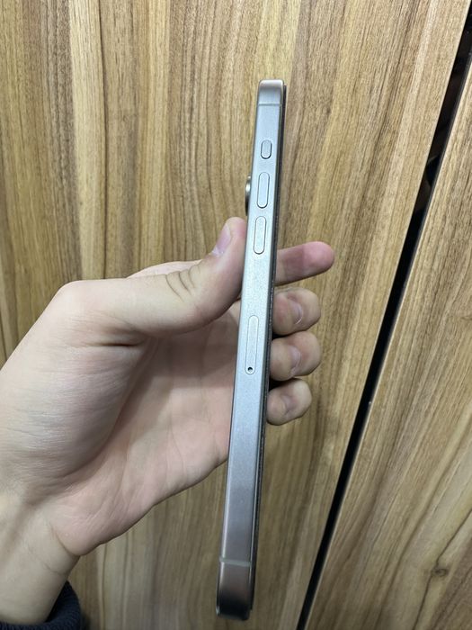 iphone 15 pro max natural 256 gb 87% korobka bor