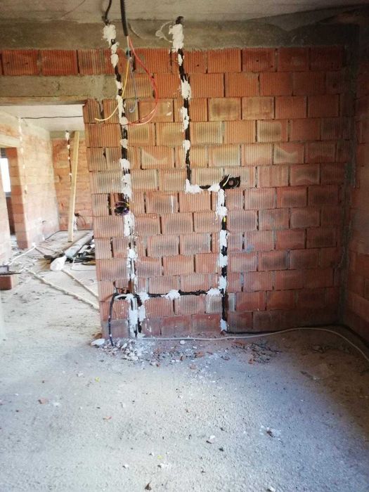 Electrician autorizat, instalații electrice Bacău și în județul Bacău