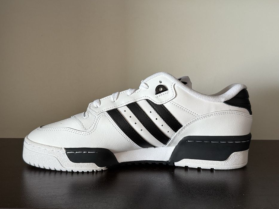 adidas Originals RIVALRY LOW Налични 42н 26.5см/44.5н 28.5см 46н 30см