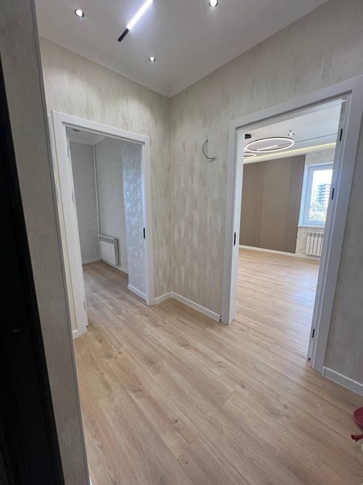 Яккасарайский район ул, Бабур продажа 2/8/9   мебелью и техникой новая