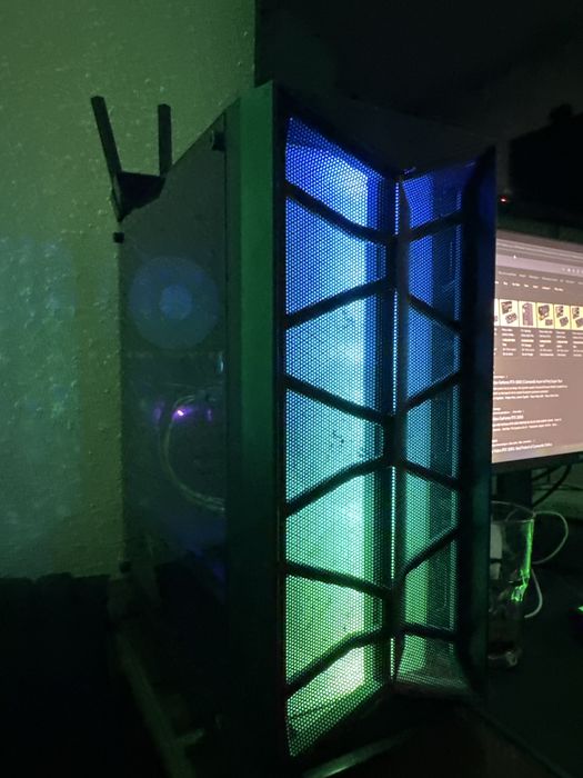 PC Gaming , Nvidia RTX 3050 8GB, Intel i5-10400F 2.9 Ghz, 16Gb ram