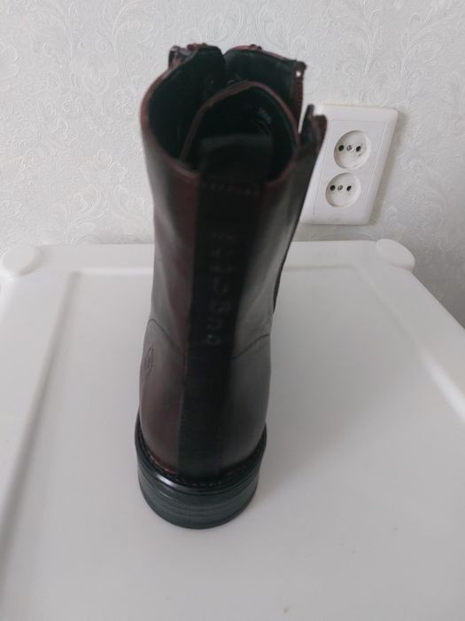 Ботинка бордовый 15000