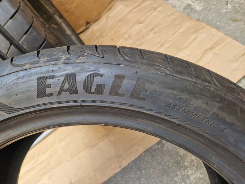 2 Goodyear R18 225/45
летни гуми Runflat 
DOT4218