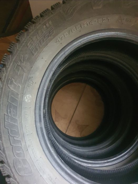 Продам шины шипы R 14