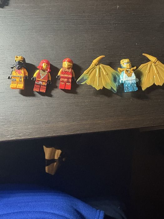 Здравейте предлагам lego ninjago фигурки вижте  описанието