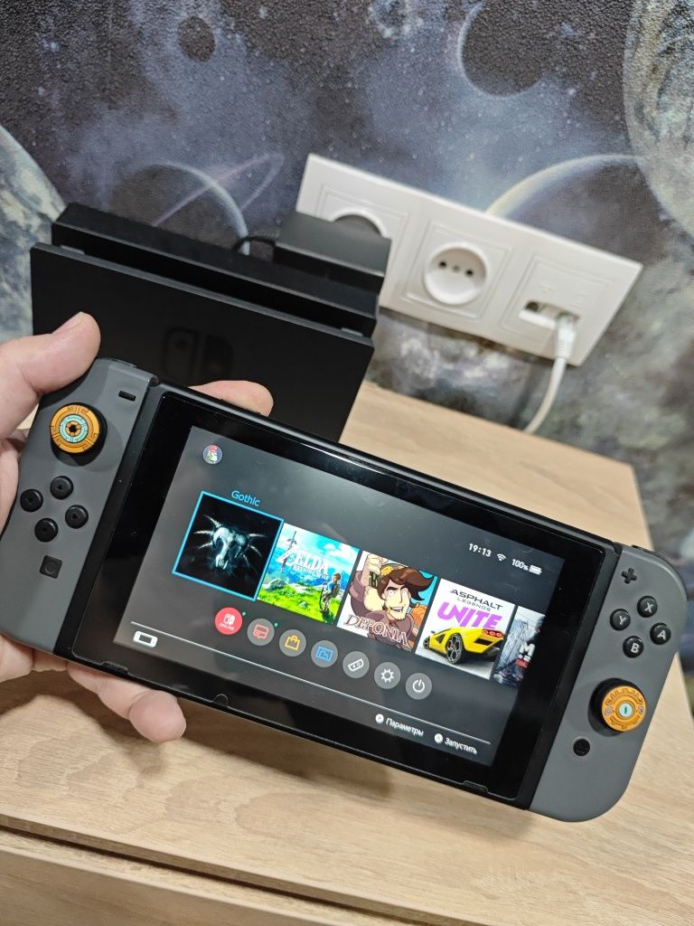 Nintendo switch rev.2 + Игра