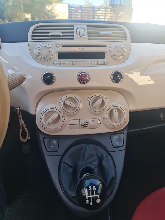 Fiat 500  cutie de viteze manuală!